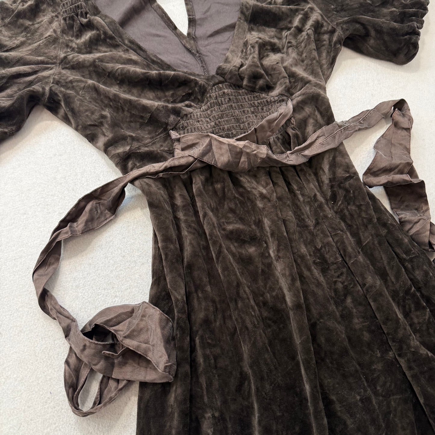 2003 Vintage Juicy Couture Women's Brown Dress V-Neck Belted Short Sleeve Size L