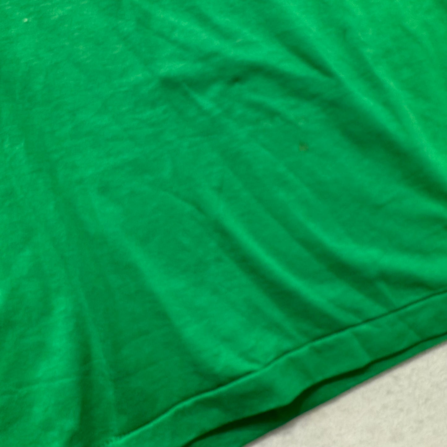Fruit of the Loom Men's Kelly Green Cotton T-Shirt Short Sleeves Graphic Size M