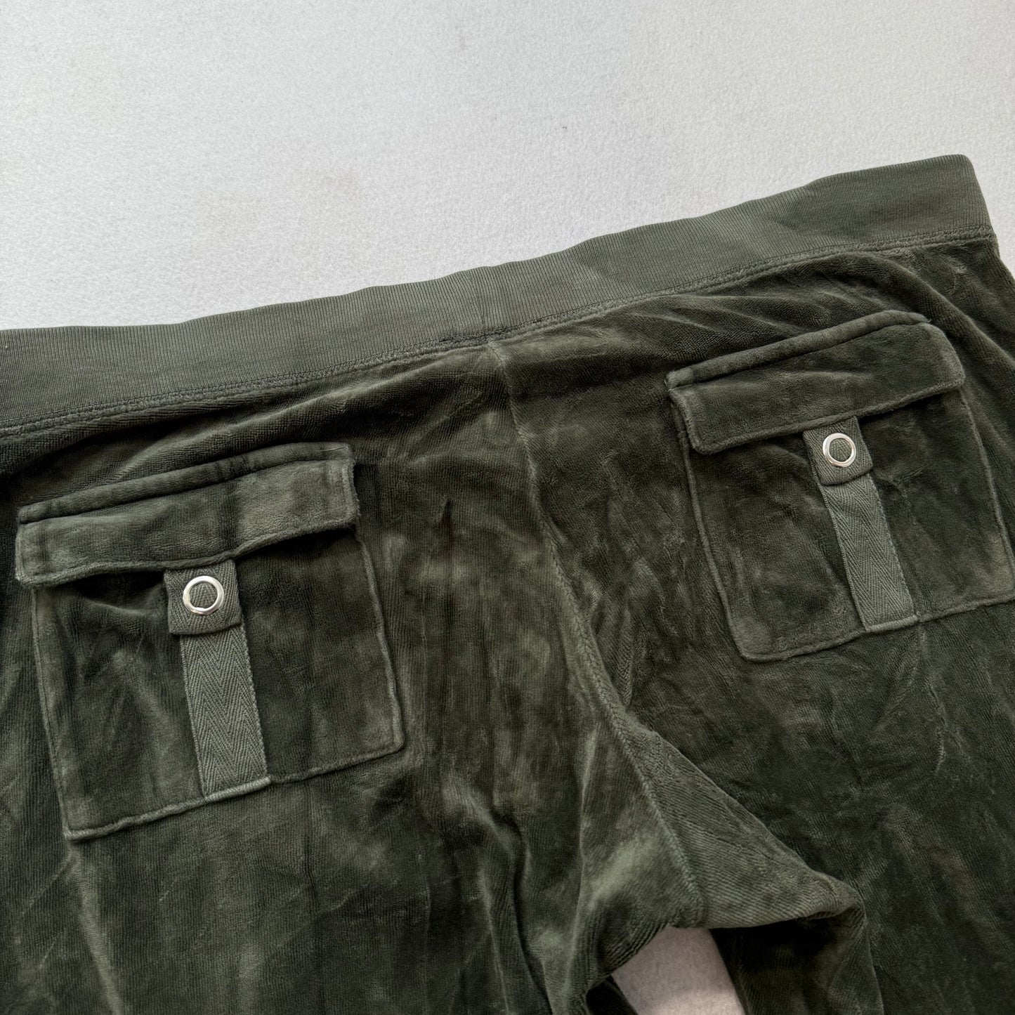 Vintage Juicy Couture Women's Olive Green Flared Track Pant Snap Pockets Size L