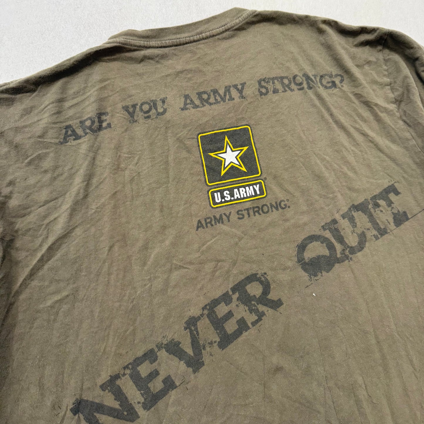 U.S. Army olive green graphic t-shirt size XL