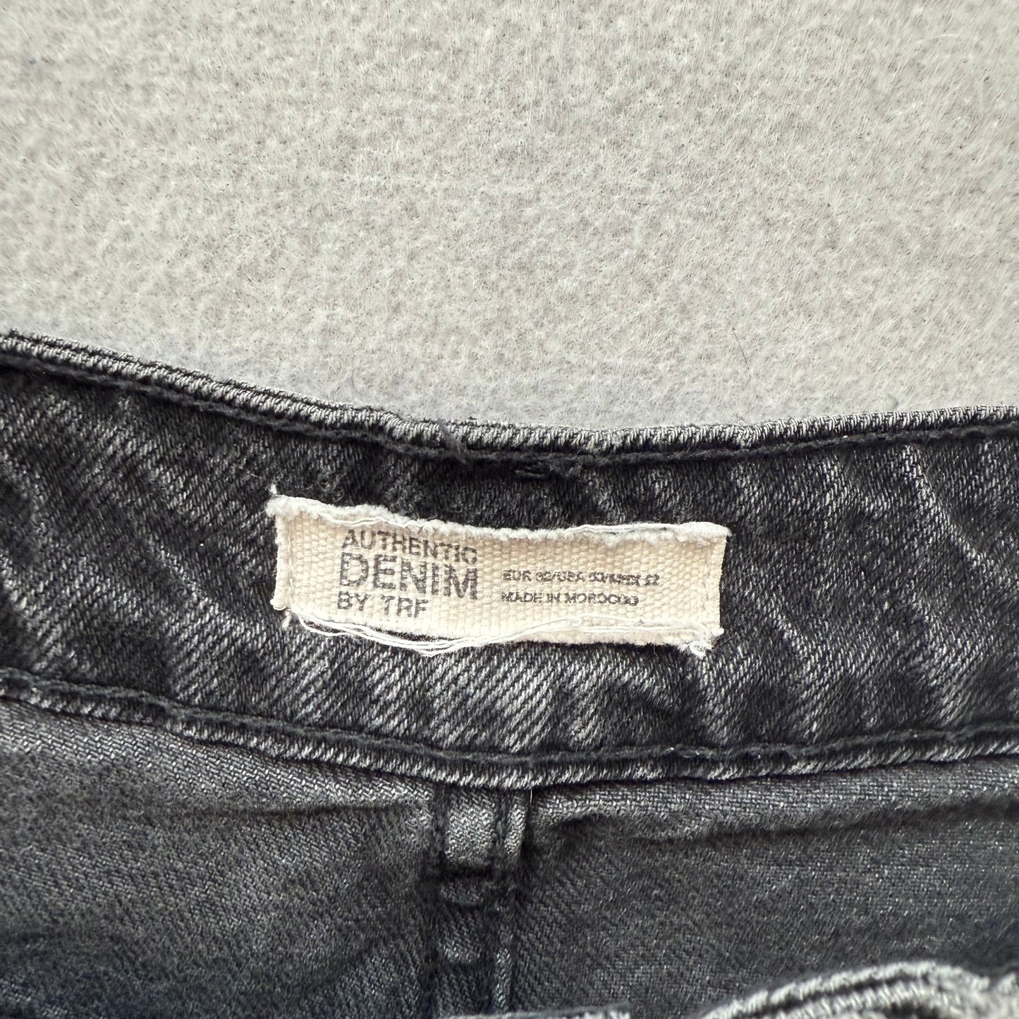 Authentic Denim by TRF Women's Black Washed Denim Short High Rise Casual Size 24