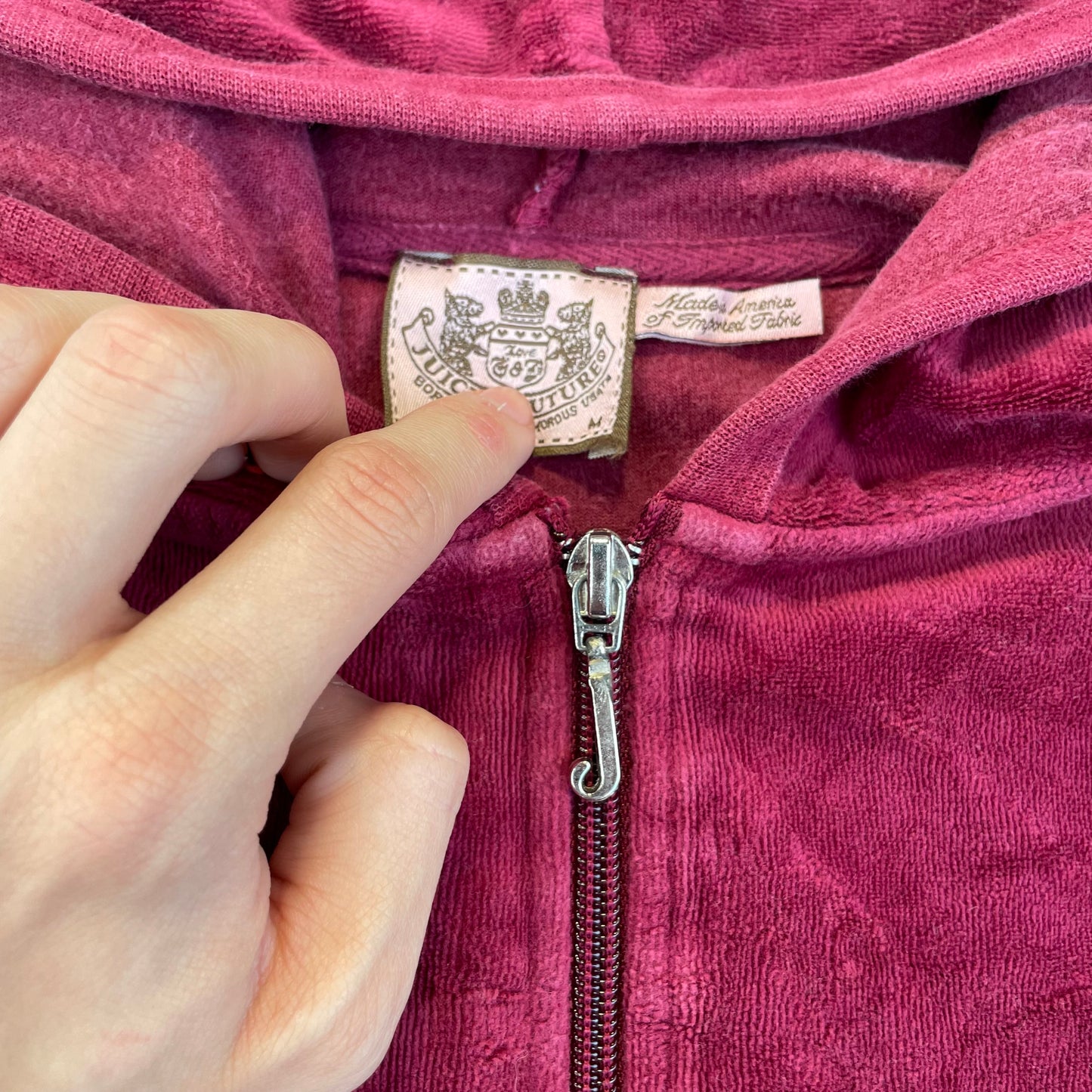 Juicy Couture Women's Hot Pink Velour Zip-Up Hoodie Drawstring Loungewear Size M