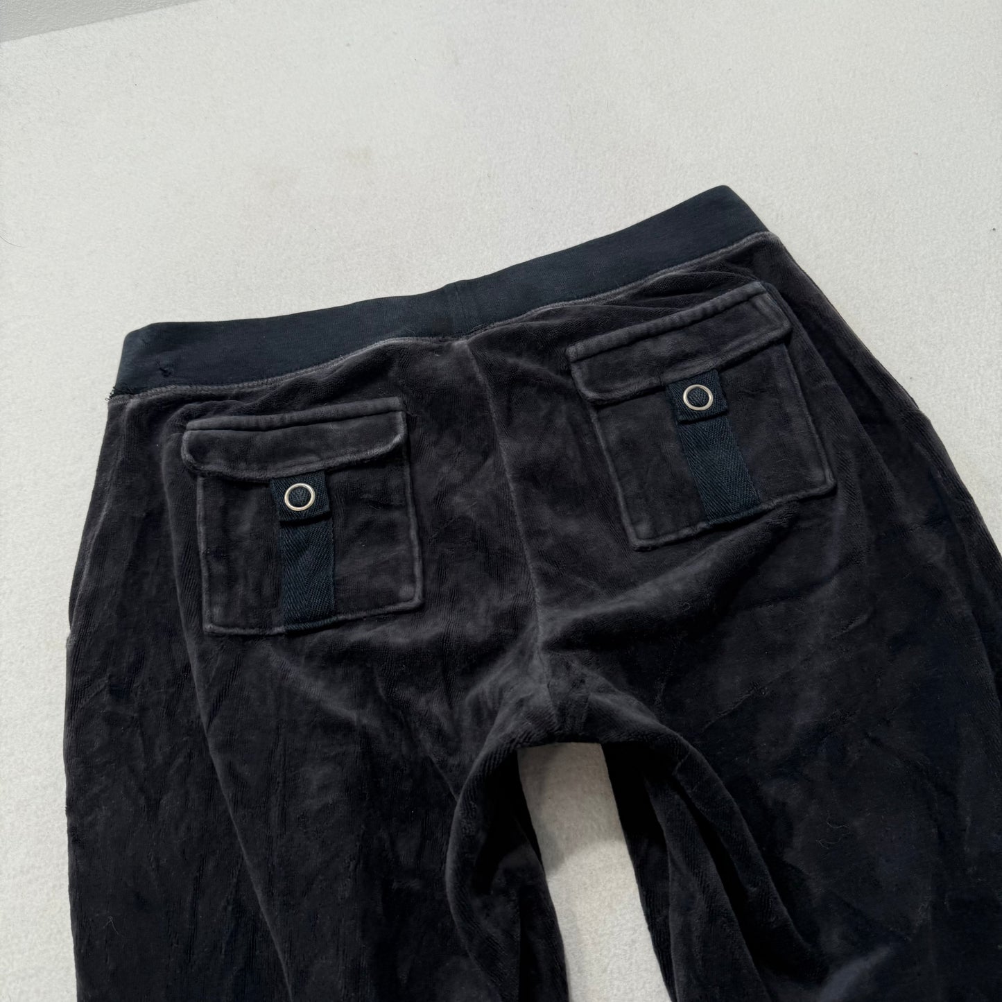 Vintage Juicy Couture Women's Black Velour Flared Track Pant Snap Pockets Size S