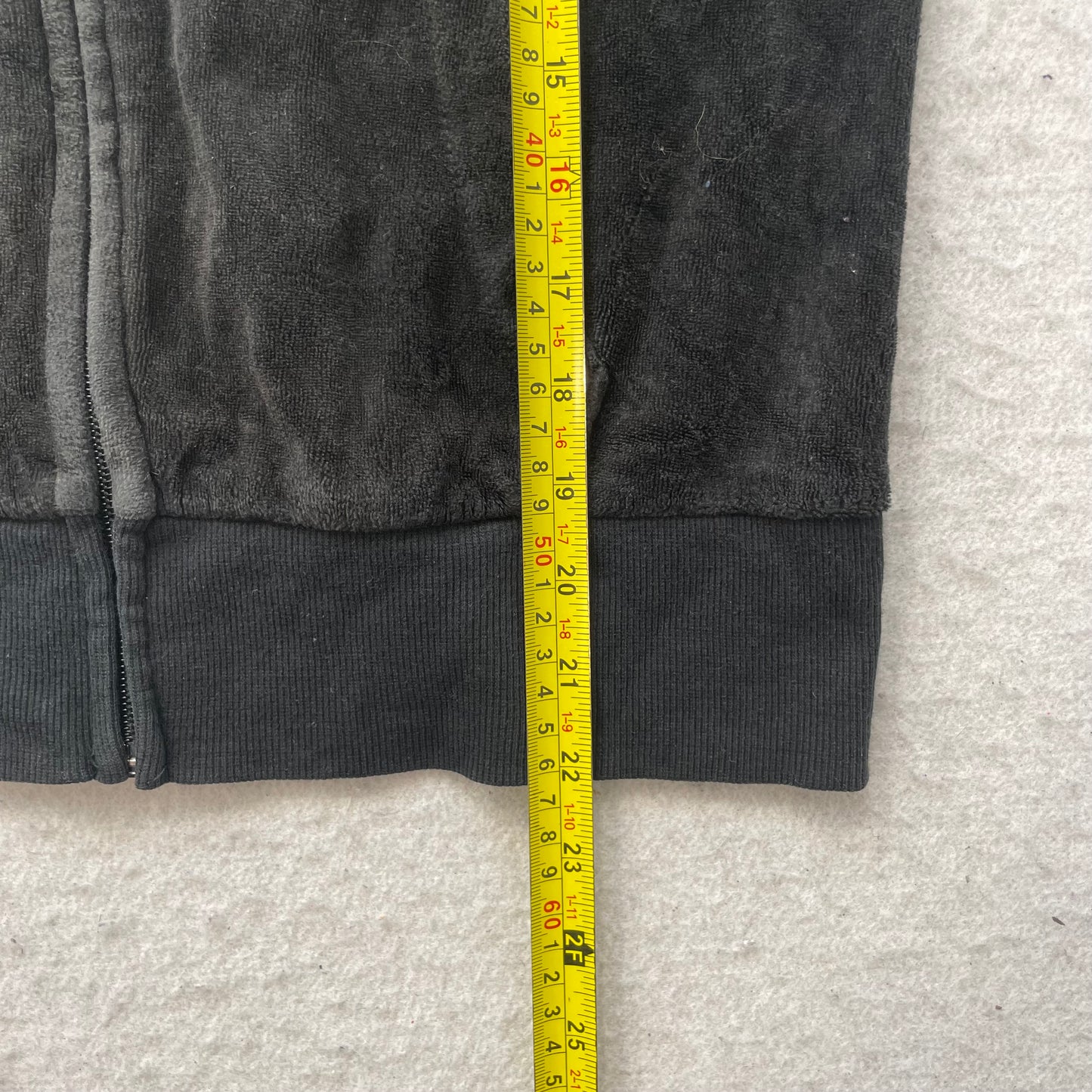 Vintage Juicy Couture Womens Black Velour Zip-Up Hoodie Drawstring Pocket Size S