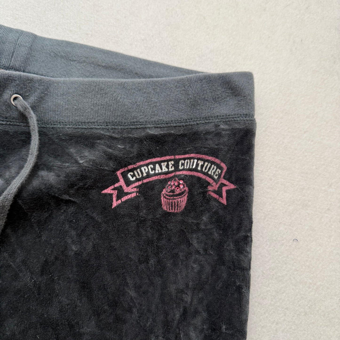 Juicy Couture Cupcake Couture Women's Black Velour Flare Leg Track Pants Size M