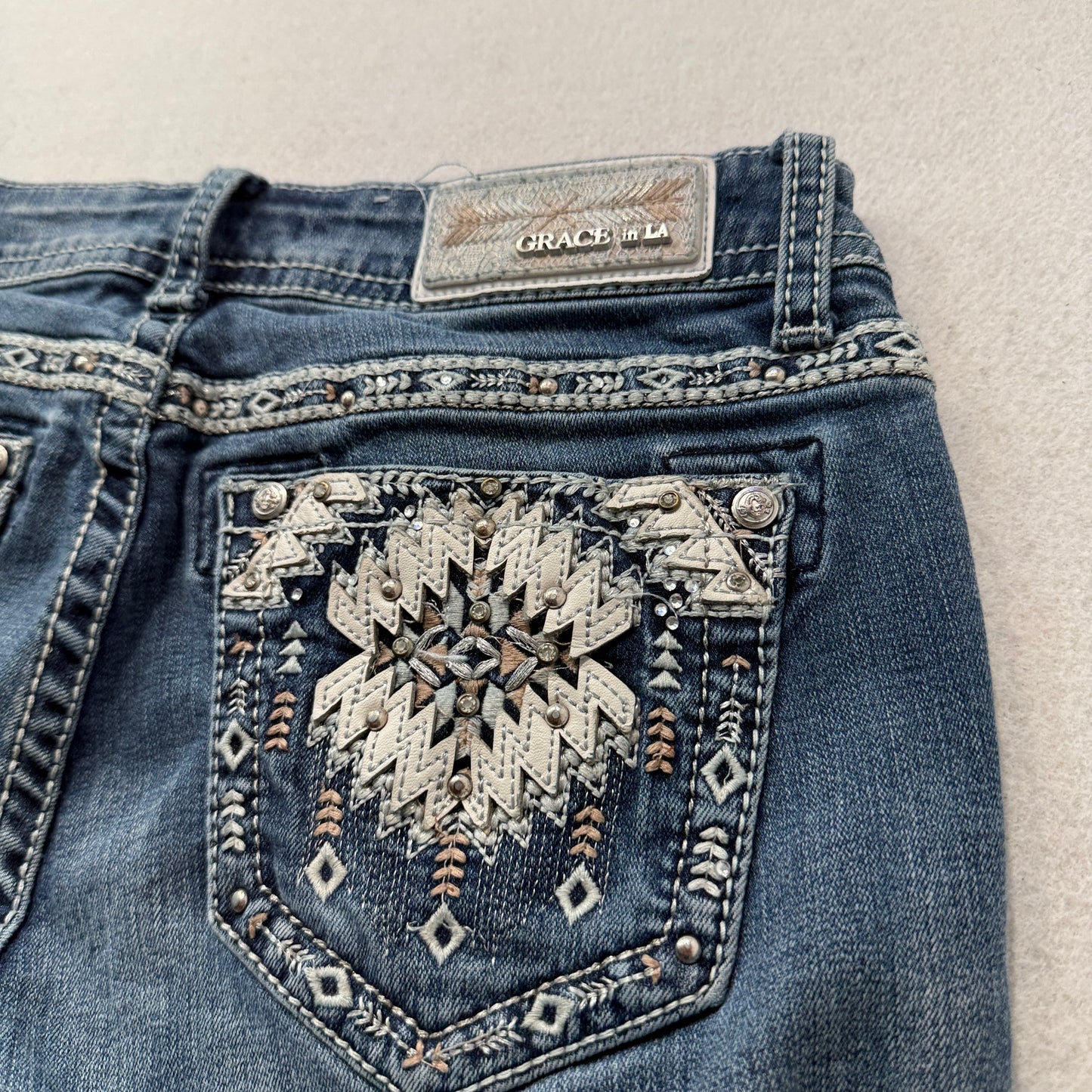 Grace Women's Blue Bootcut Denim Jeans Rhinestone Embelishement Classic Size 27