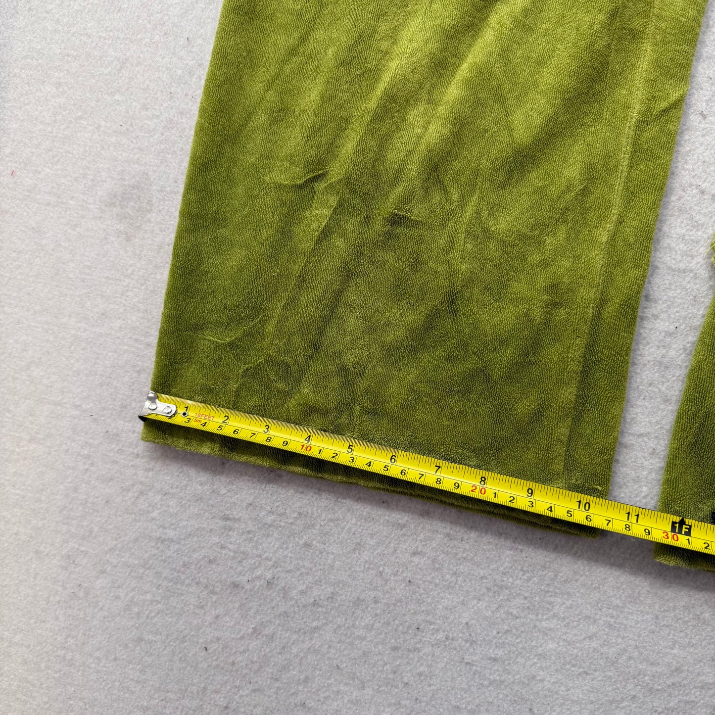 Vintage Juicy Couture Women's Chartreuse Terrycloth Wide Leg Capri Pants Size L