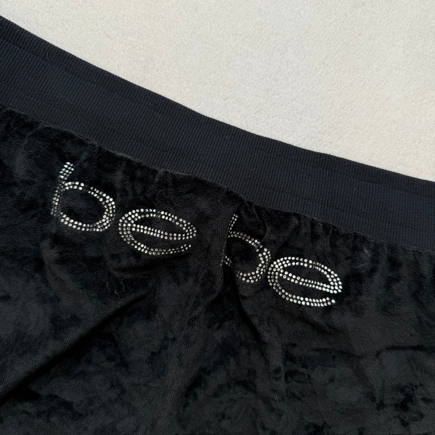 Bebe Women's Black Velour Flared Track Pant Side Striped Rhinestone Logo Size XL