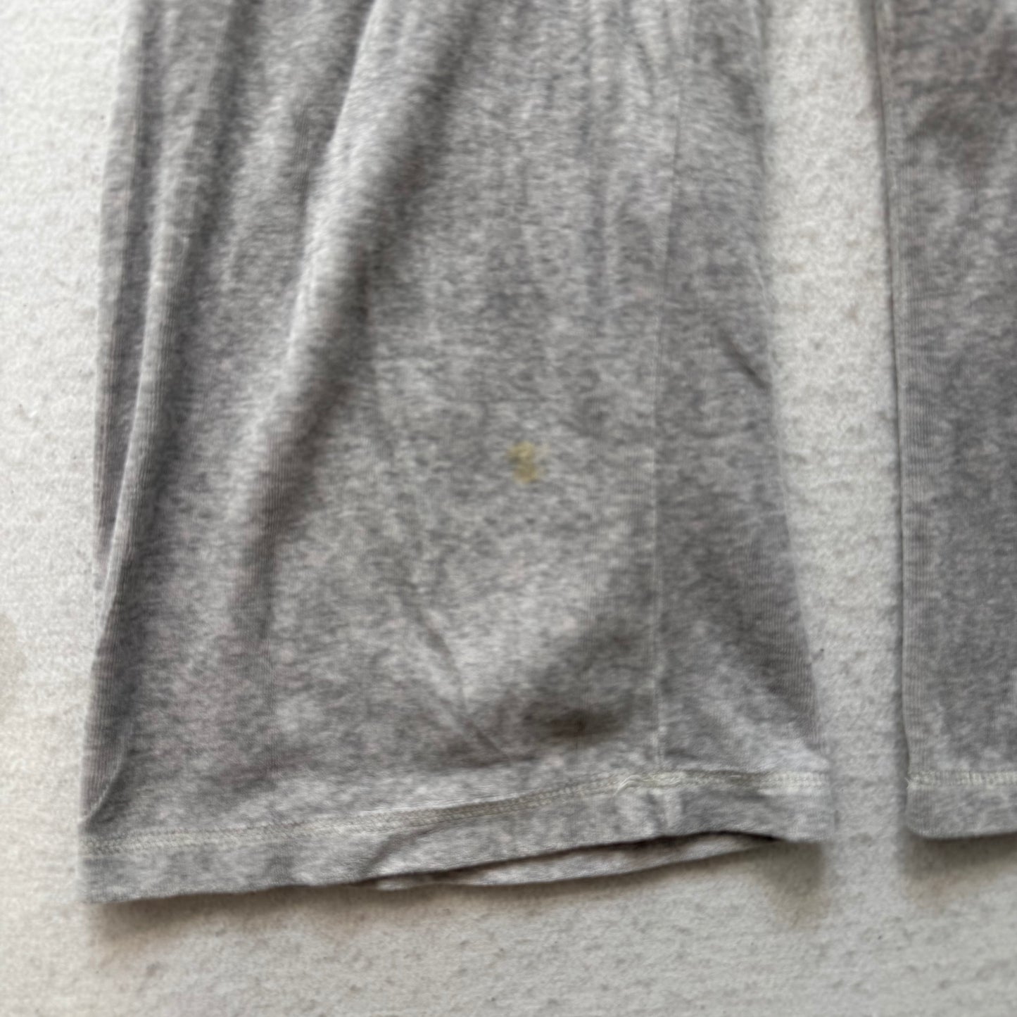 2003 Vintage Juicy Couture Women's Heather Gray Velour Flared Capri Pant Size M