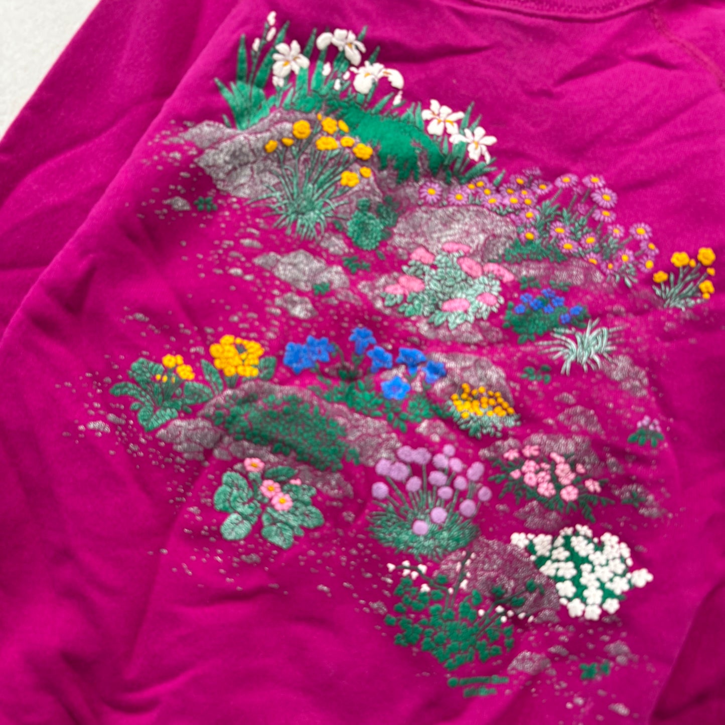 Vintage Hanes Womens Fuchsia Sweatshirt Morning Sun Whitton Floral Print Size XL