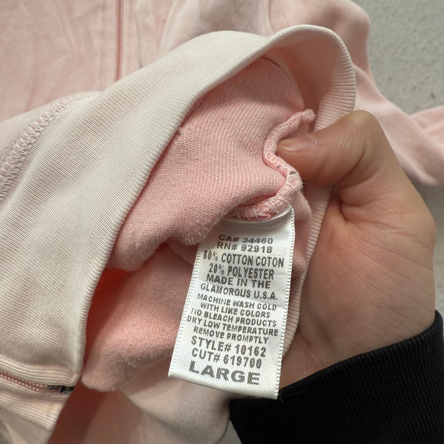 2003 Vintage Juicy Couture Women's Light Pink Velour Zip-Up Hoodie Y2K Size L