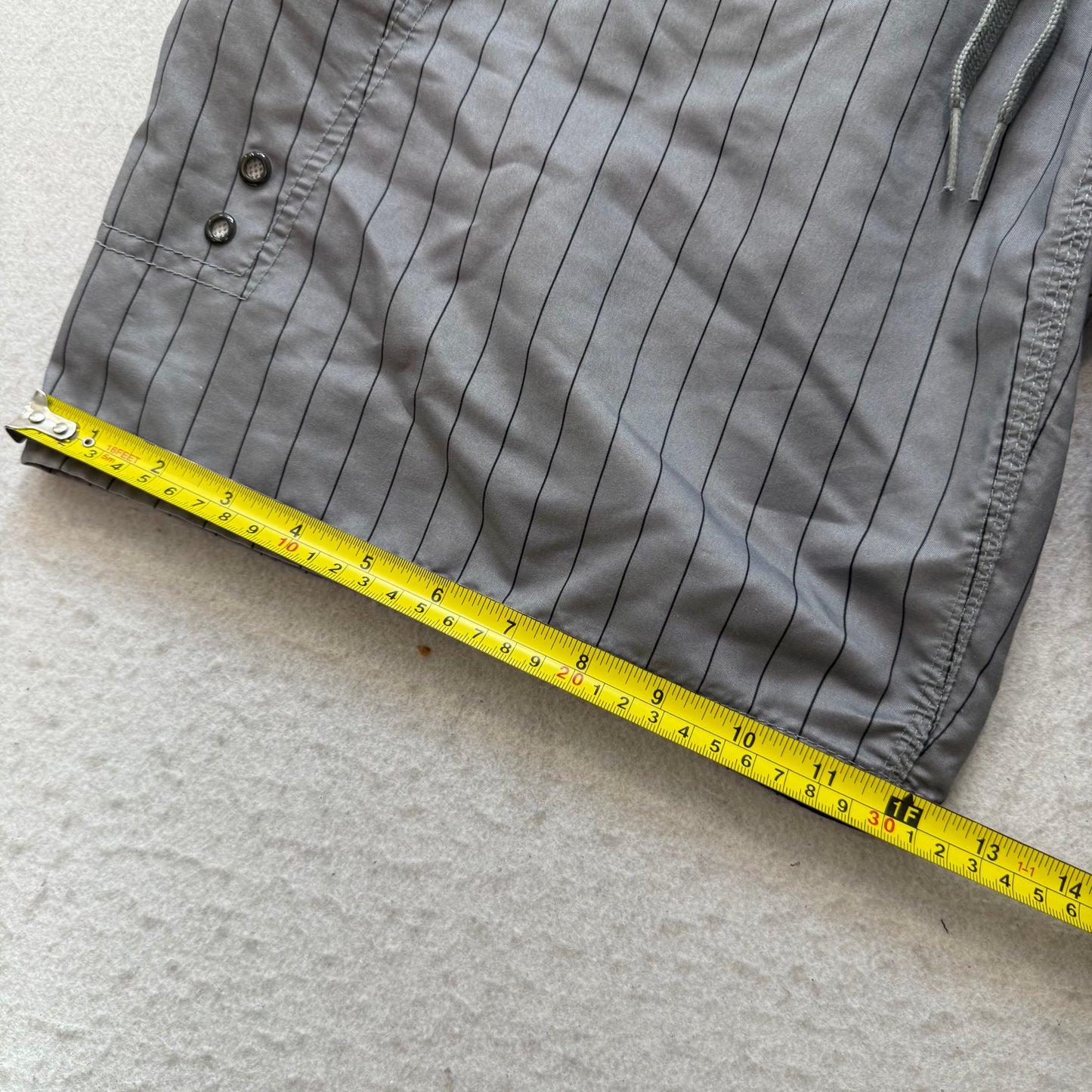 Mossimo Supply Men Gray Pinstripe Skull Graphic Swim Shorts Board Trunks Size 36