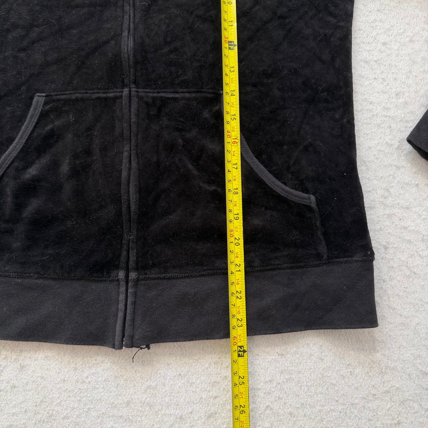 Juicy Couture Women's Black Velour Full Zip Hoodie Loungewear Pockets Size XL