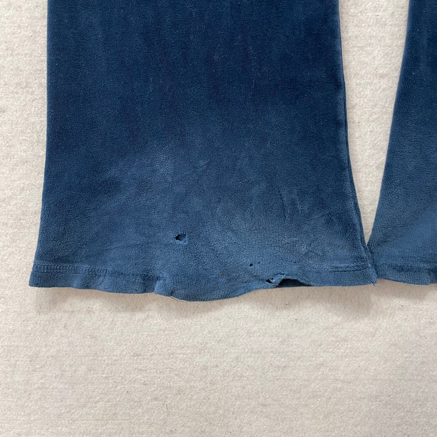 2003 Vintage Juicy Couture Women's Navy Velour Flared Track Pant Preppy Size S