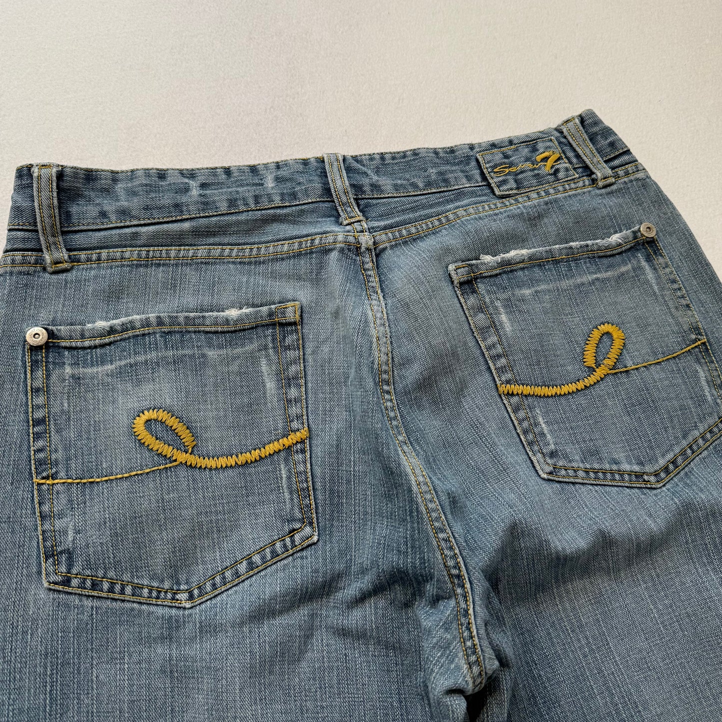 Seven7 Blue Denim Straight Leg Jeans Embroidered Back Pockets Size 34 Made in China