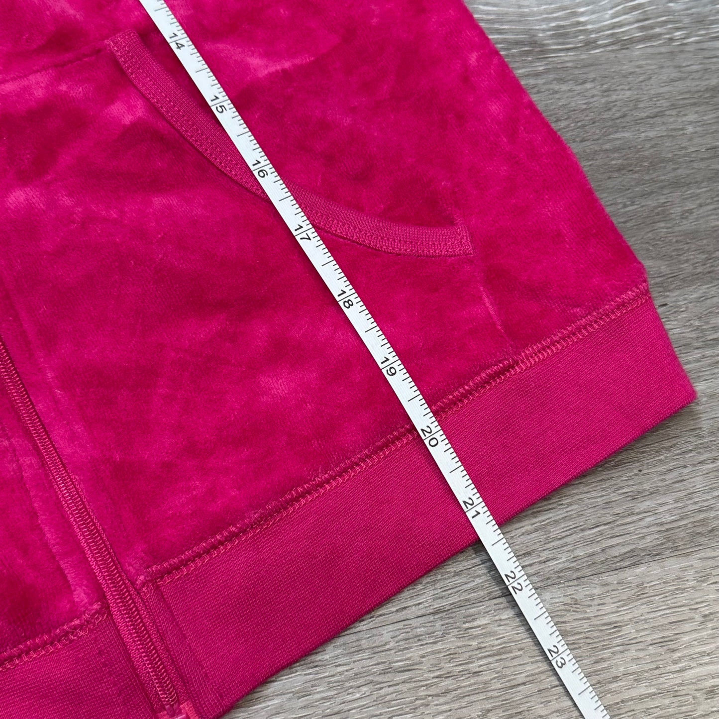 Juicy Couture Women's Hot Pink Velour Zip-Up Hoodie Loungewear Pocket Y2k Size M