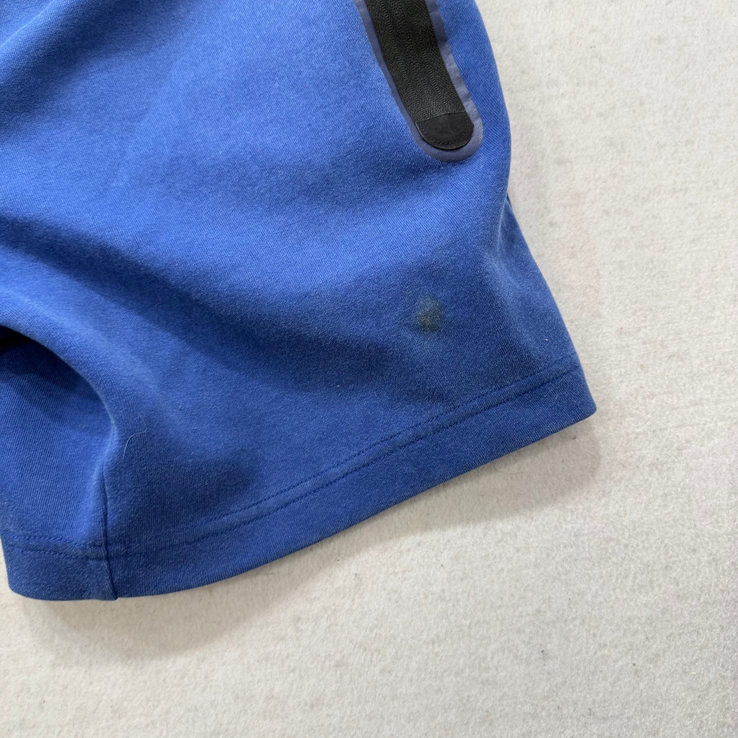 Nike Mens Cobalt Blue Tech Fleece Shorts Drawstring Sportswear Zip Pocket Size M
