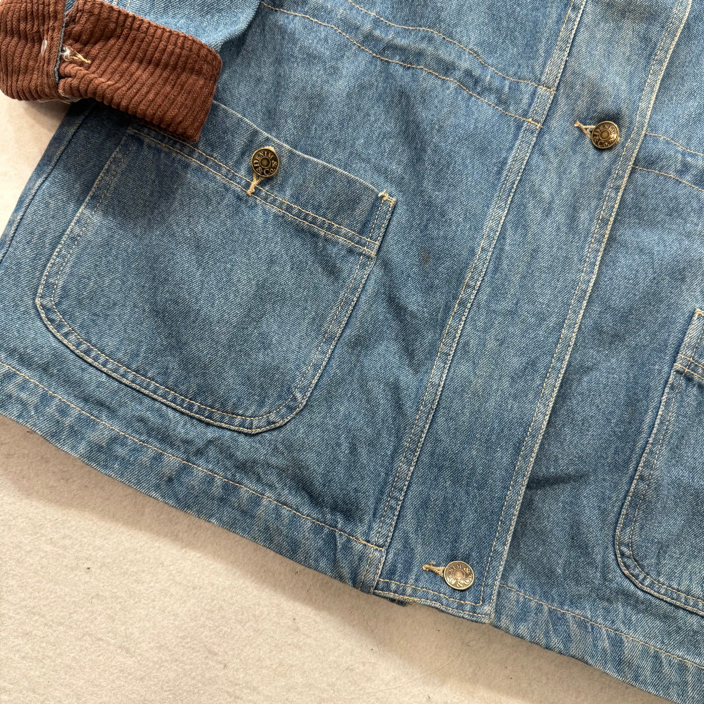 Denim & Co. Women's Blue Denim Button-Down Chore Jacket Corduroy Collar Size S
