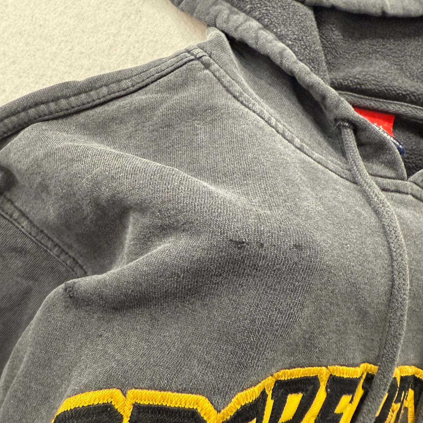 Reebok Gridiron NFL Men's Gray Steelers Pullover Hoodie Kangaroo Pocket Size M