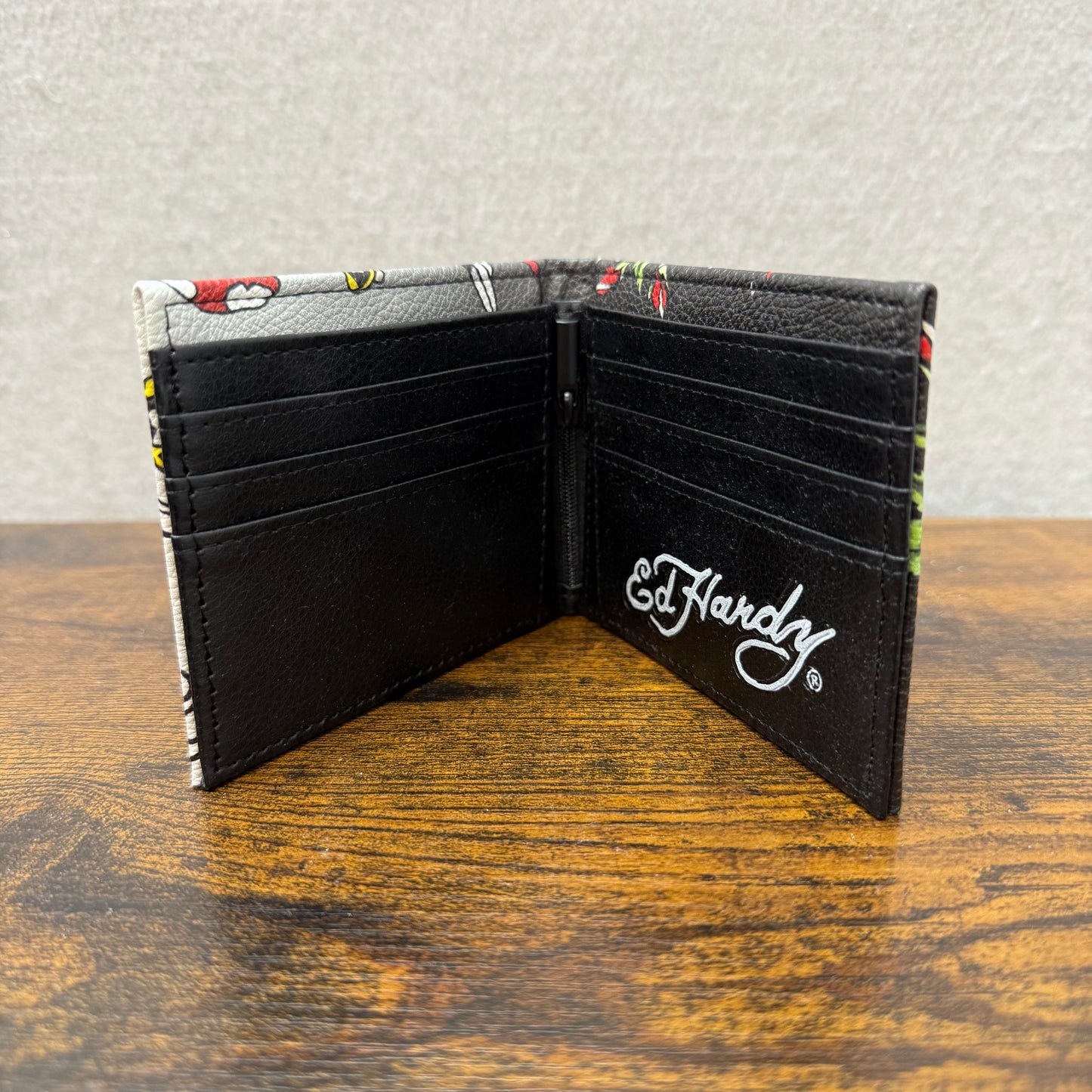 Ed Hardy Black Classic Pirate & Mermaid Art Graphic Print Leather Bifold Wallet