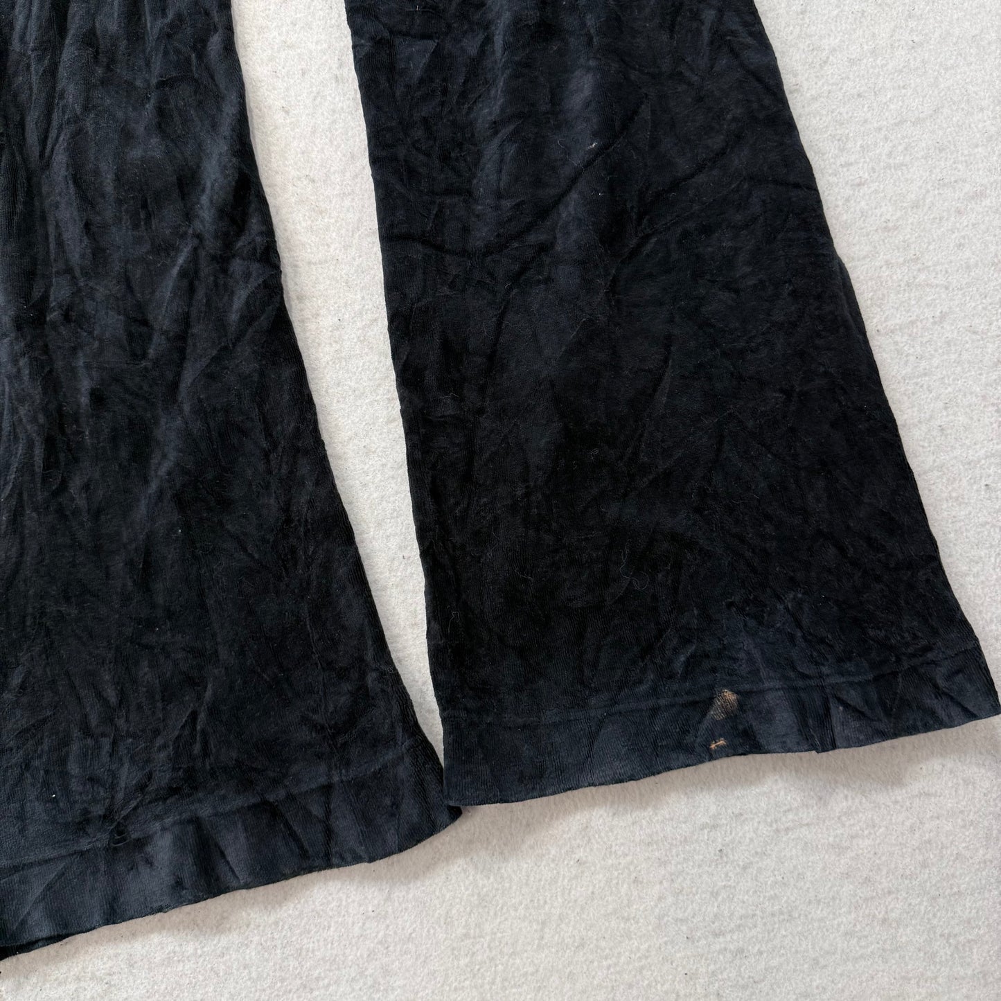Vintage Juicy Couture Women's Black Velour Flared Track Pant Low Rise Y2K Size S