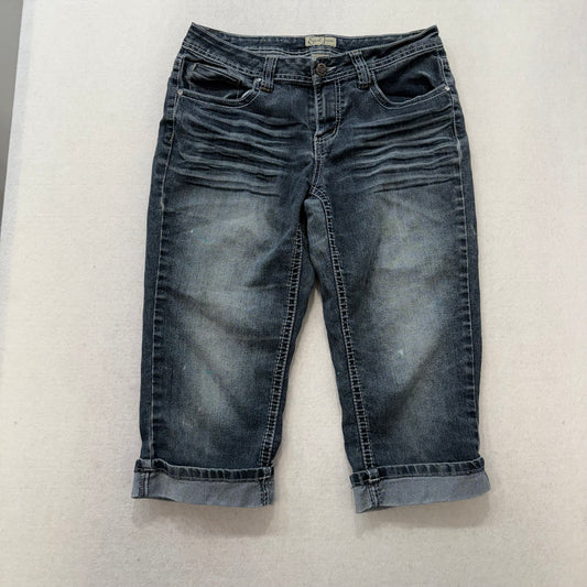 Earl Jean Blue Denim Capri Jeans Wing Embroidered Back Pockets Size 8P