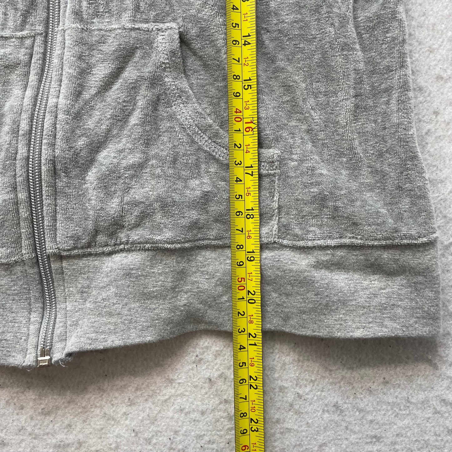 Juicy Couture Women's Gray Velour Full Zip Hoodie Pocket Loungewear Y2k Size M