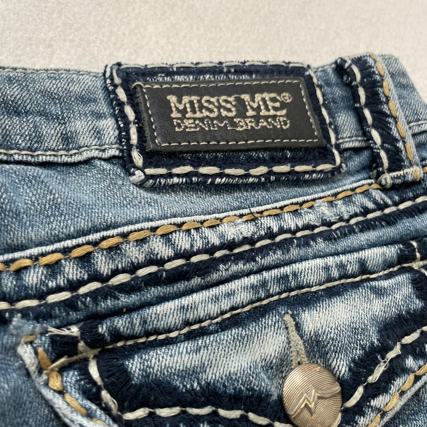 Miss Me Women's Blue Irene Bootcut Denim Jeans Intricate Embroidery Logo Size 30