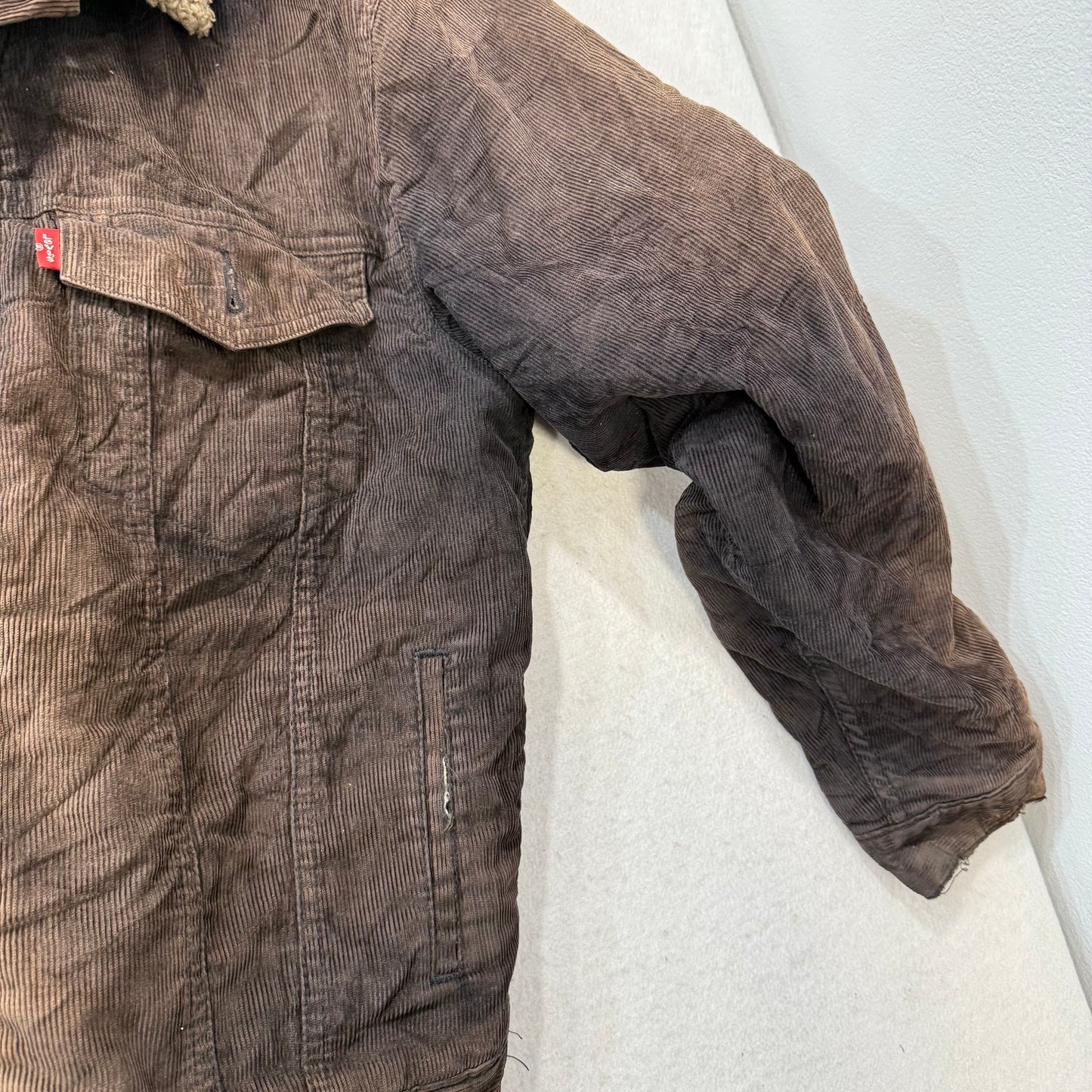 Levi Strauss & Co. Dark Brown Cotton Sherpa-Lined Corduroy Trucker Jacket Size M