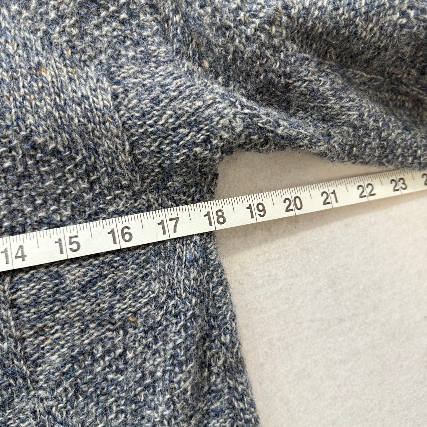 Pendleton Pure Virgin Wool Gray Cardigan Sweater Pockets Made in USA Size L