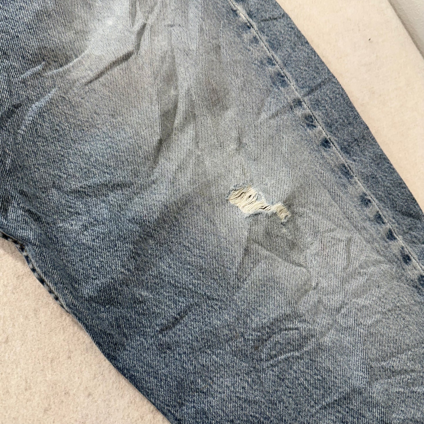 Levi's Strauss & Co. 569 Men's Faded Blue Denim Loose Straight Leg Jeans Size 38