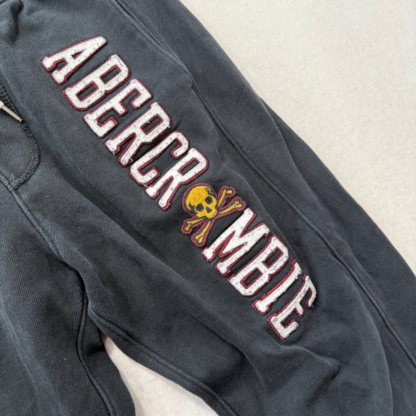 Abercrombie & Fitch Black Drawstring Jogger Pants Skull Logo Size XS