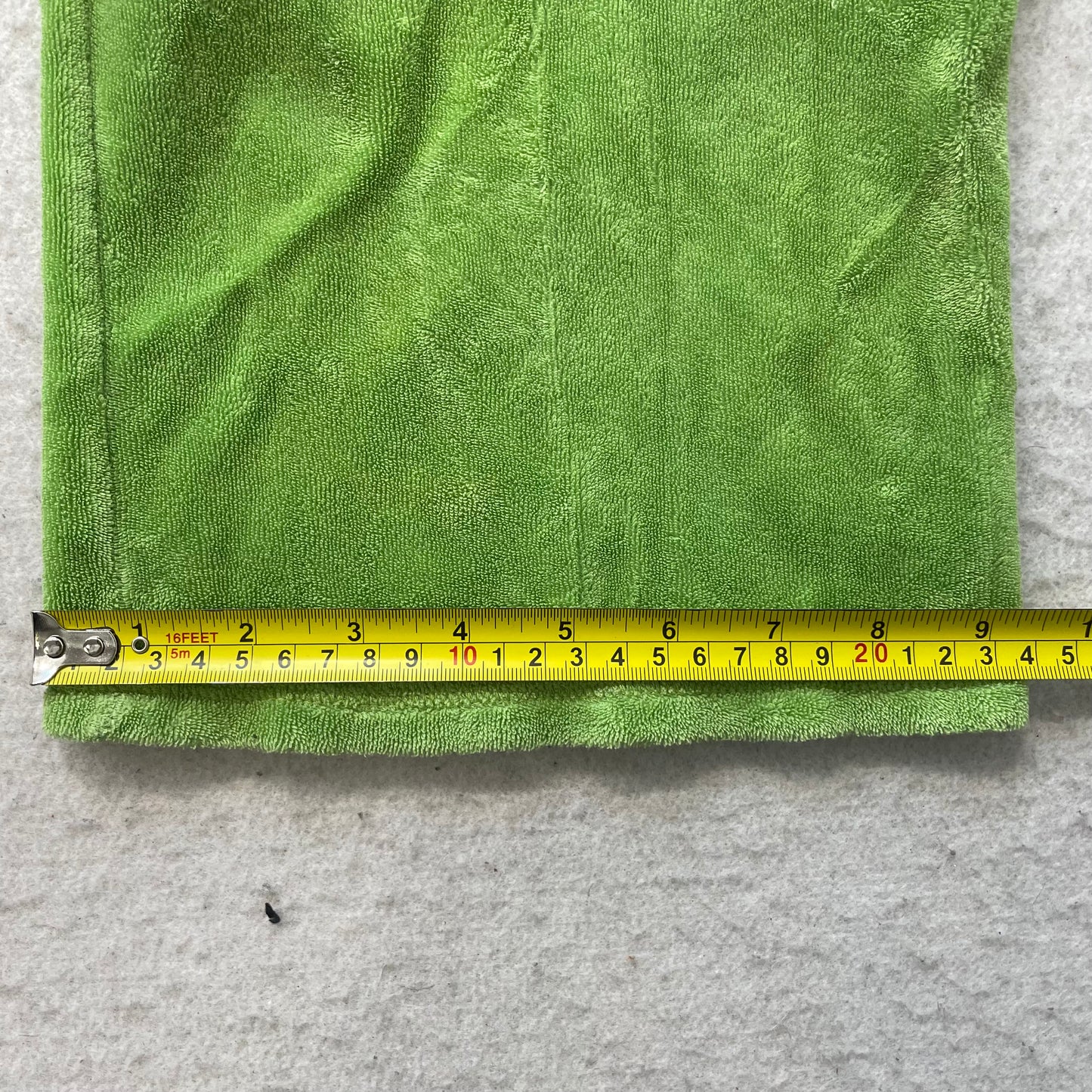 2003 Vintage Juicy Couture Women's Apple Green Terry Cloth Flared Track Pant - S