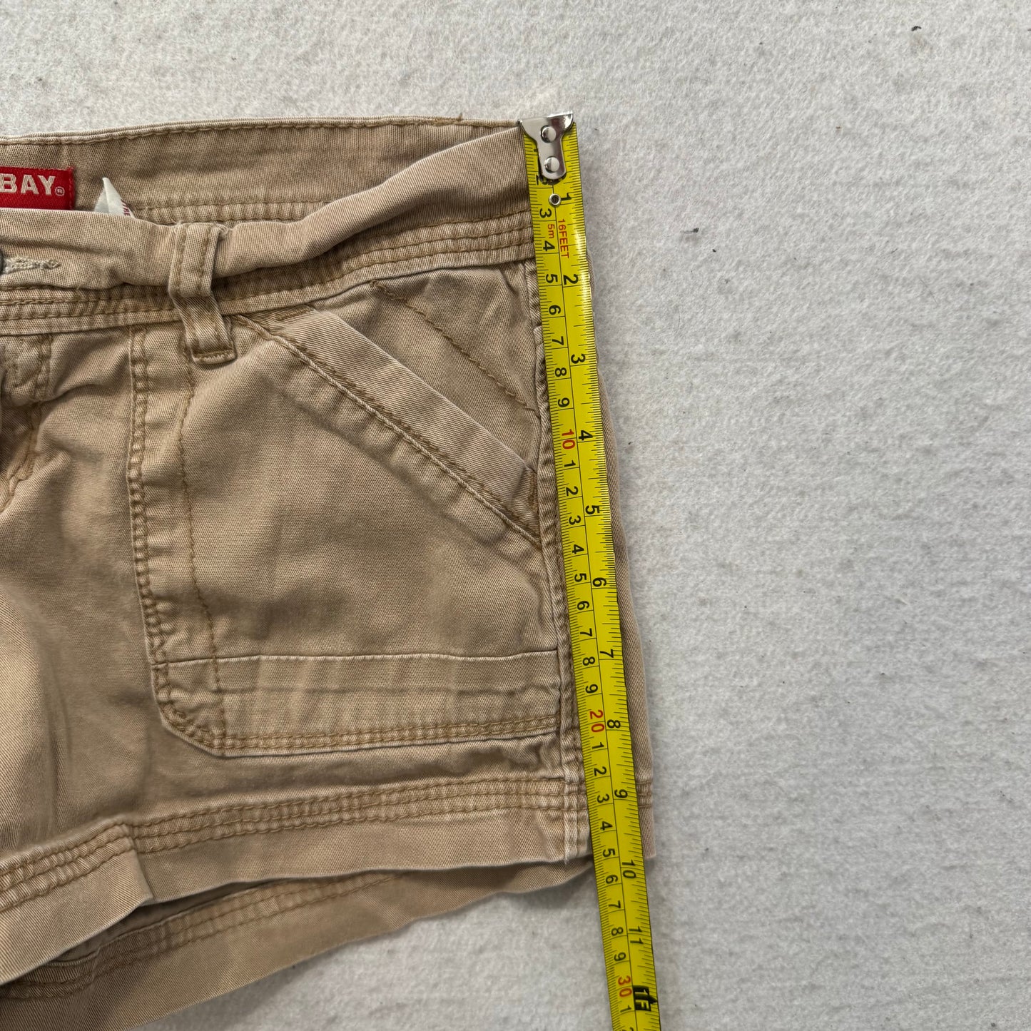 Unionbay Women's Tan Cotton Booty Shorts Diagonal Cargo Pocket Rolled Hem Size 7