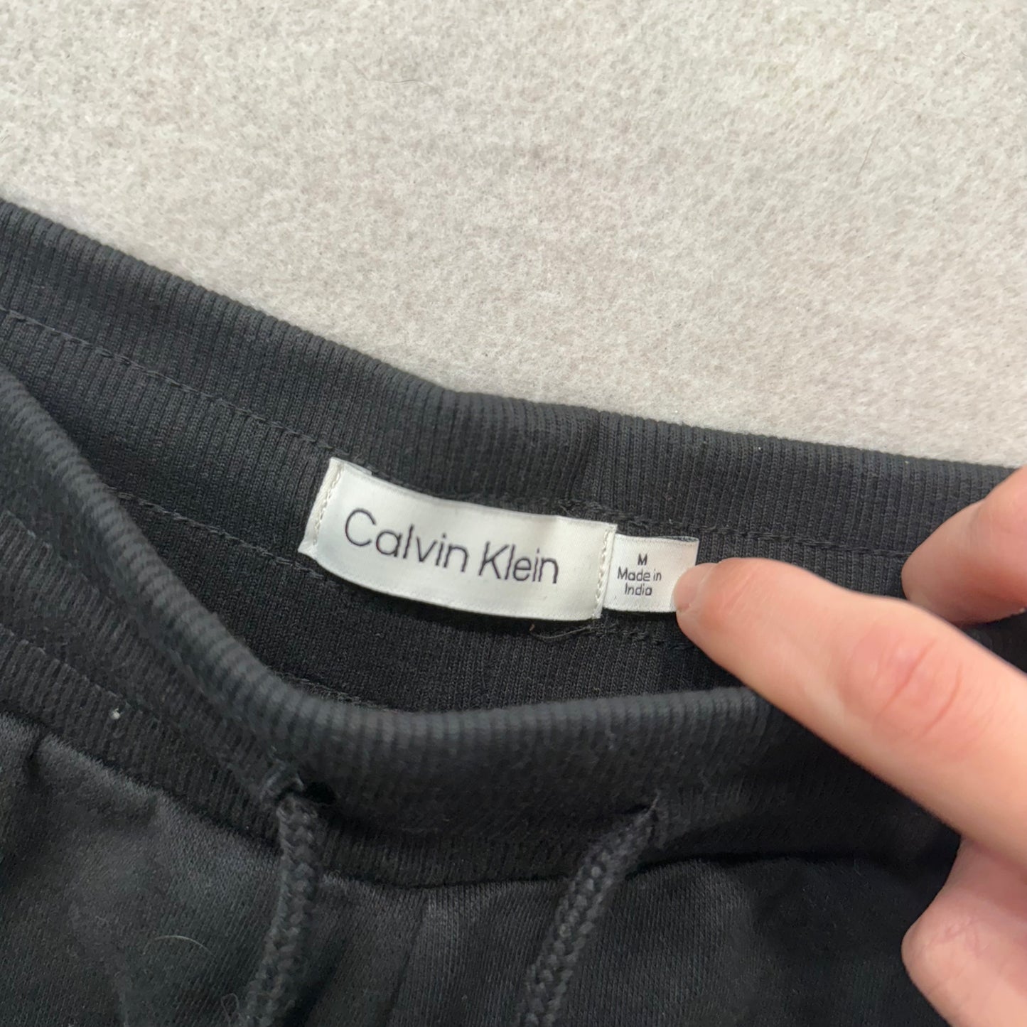 Calvin Klein Jeans Black Fleece Shorts Drawstring Monogram Logo Regular Size M