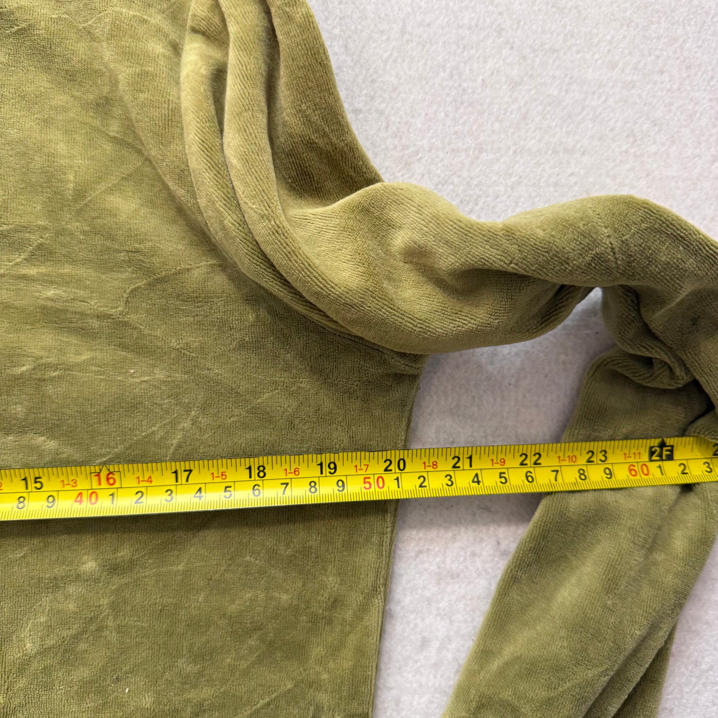 2003 Vintage Juicy Couture Women's Olive Green Velour Hoodie Lace Cuffs Size M