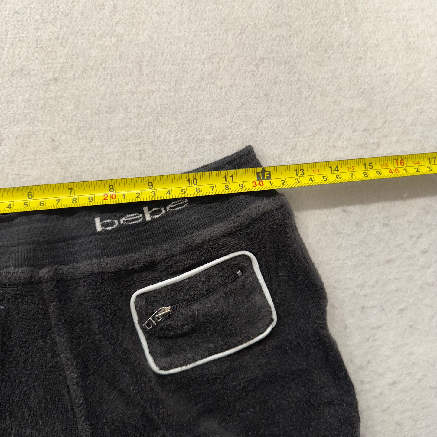 Bebe Women's Black Terrycloth Wide Leg Capri Zip Pocket Made In The USA Size S