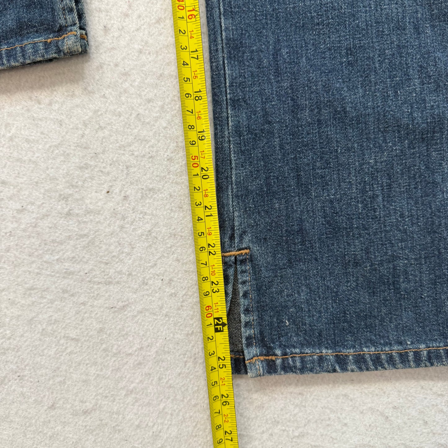 Guess Women's Blue Denim Wide Leg Jeans Button Fly Pockets Classic Fit Size 30
