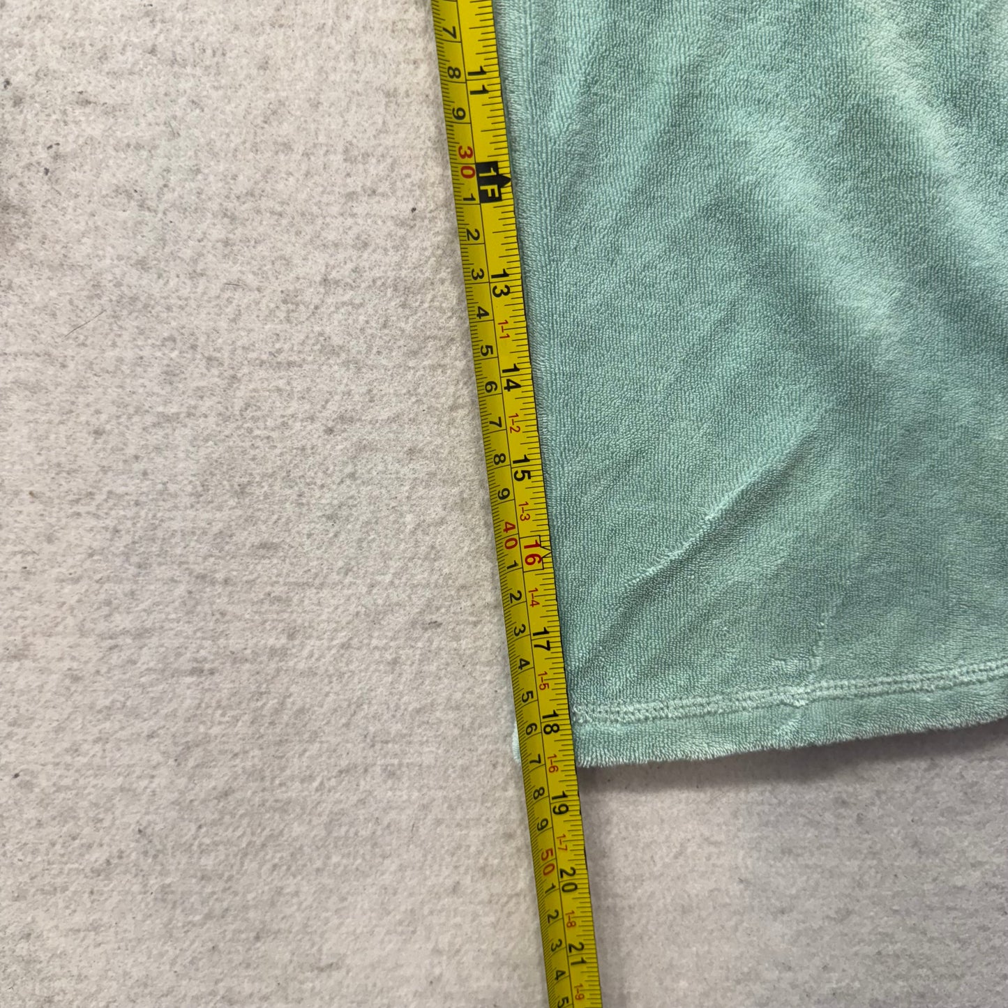 Juicy Couture Womens Seafoam Green Terrycloth Capri Pant Snap Flap Pocket Size M