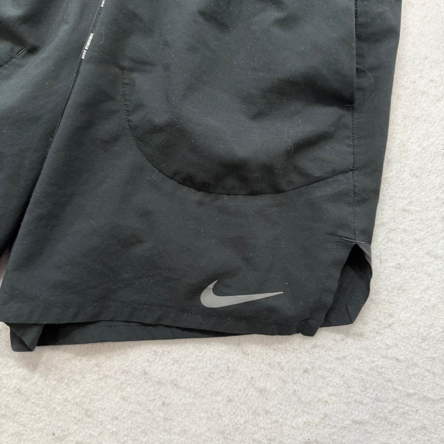 Nike Dri Fit Men's Black Flex Stride 5 Athletic Running Shorts Drawstring Size S