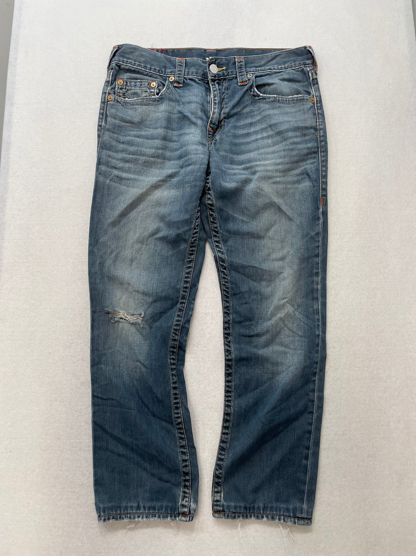 True Religion Blue Denim Jeans Straight Leg Horseshoe Stitch Back Flap Pockets Logo Patch Size 34