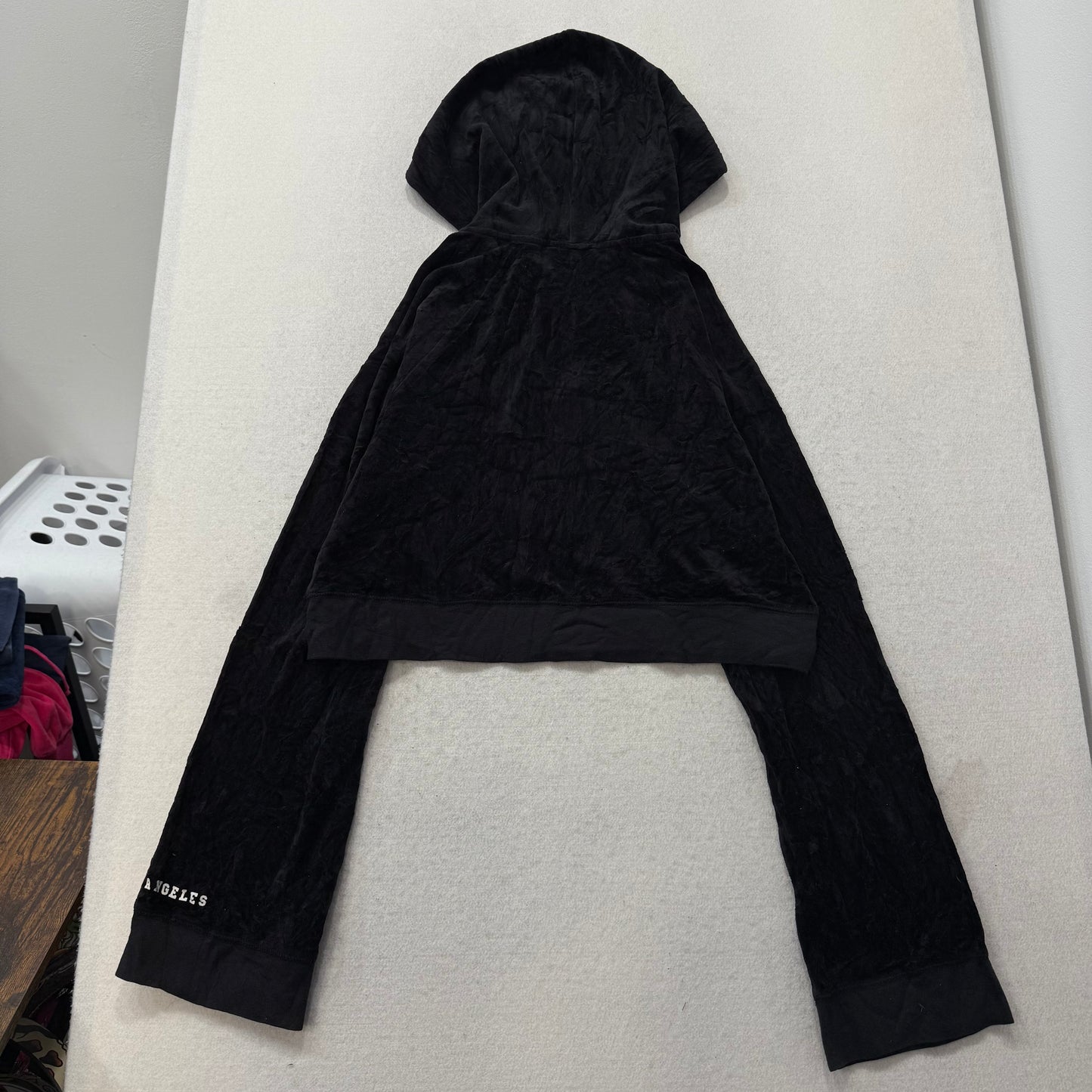 Juicy Couture Women's Jet Black Velour Zip-Up Cropped Hoodie Long Sleeve Size M