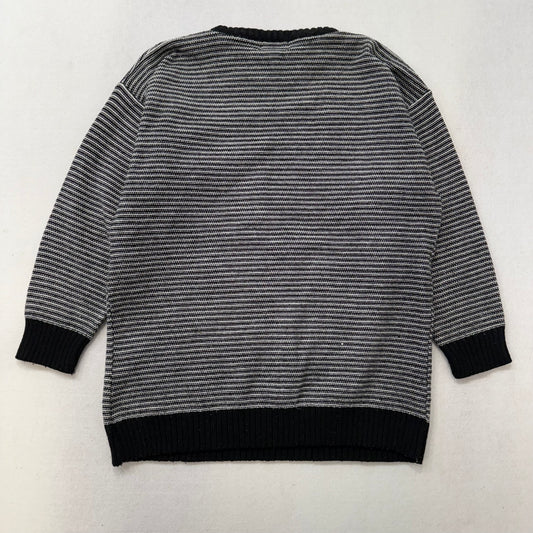 Vintage Hollywood & Vine “Fantasy Out of This World” black/white knit sweater size Small - Clean Curriculums 
