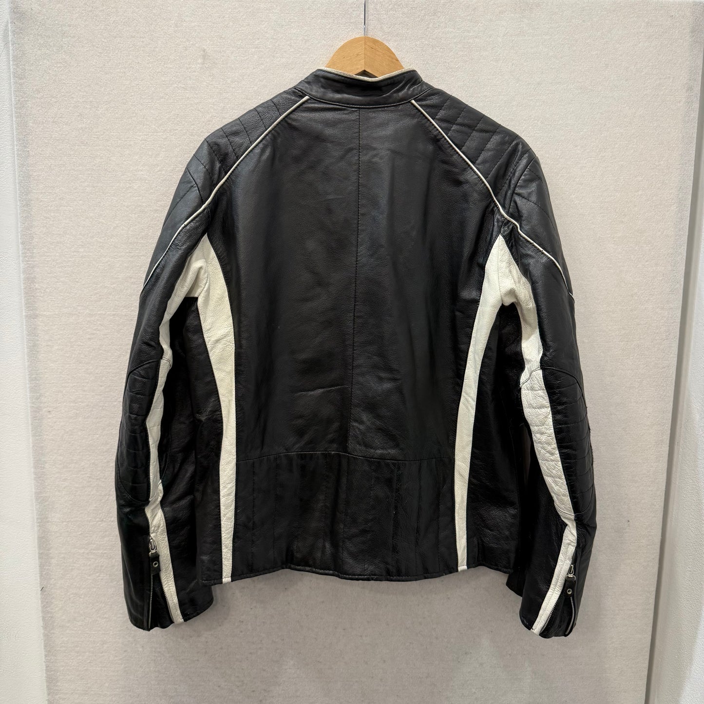 Wilsons M. Julian Men's Black & White Striped Leather Moto Racer Jacket Size M