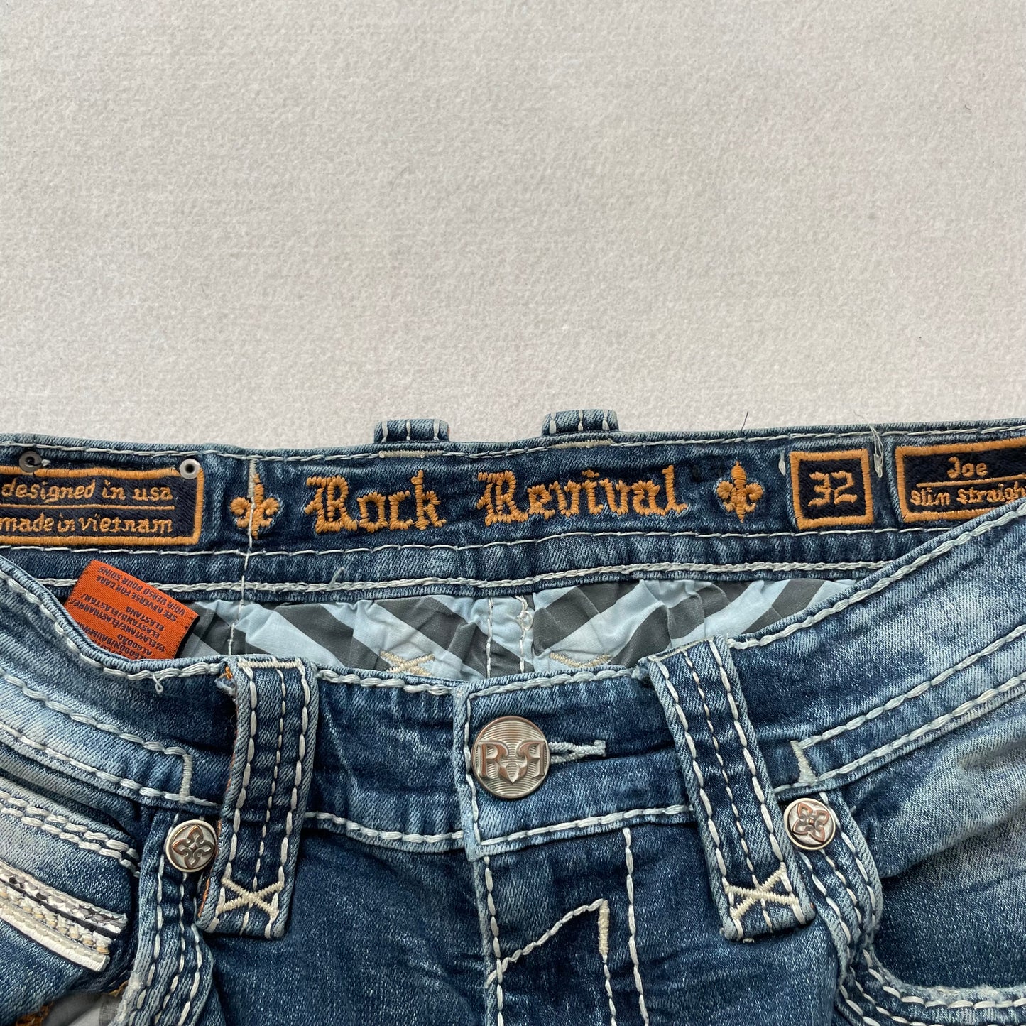 Rock Revival Joe Men's Blue Slim Straight Jeans Embroidered Flap Pockets Size 32
