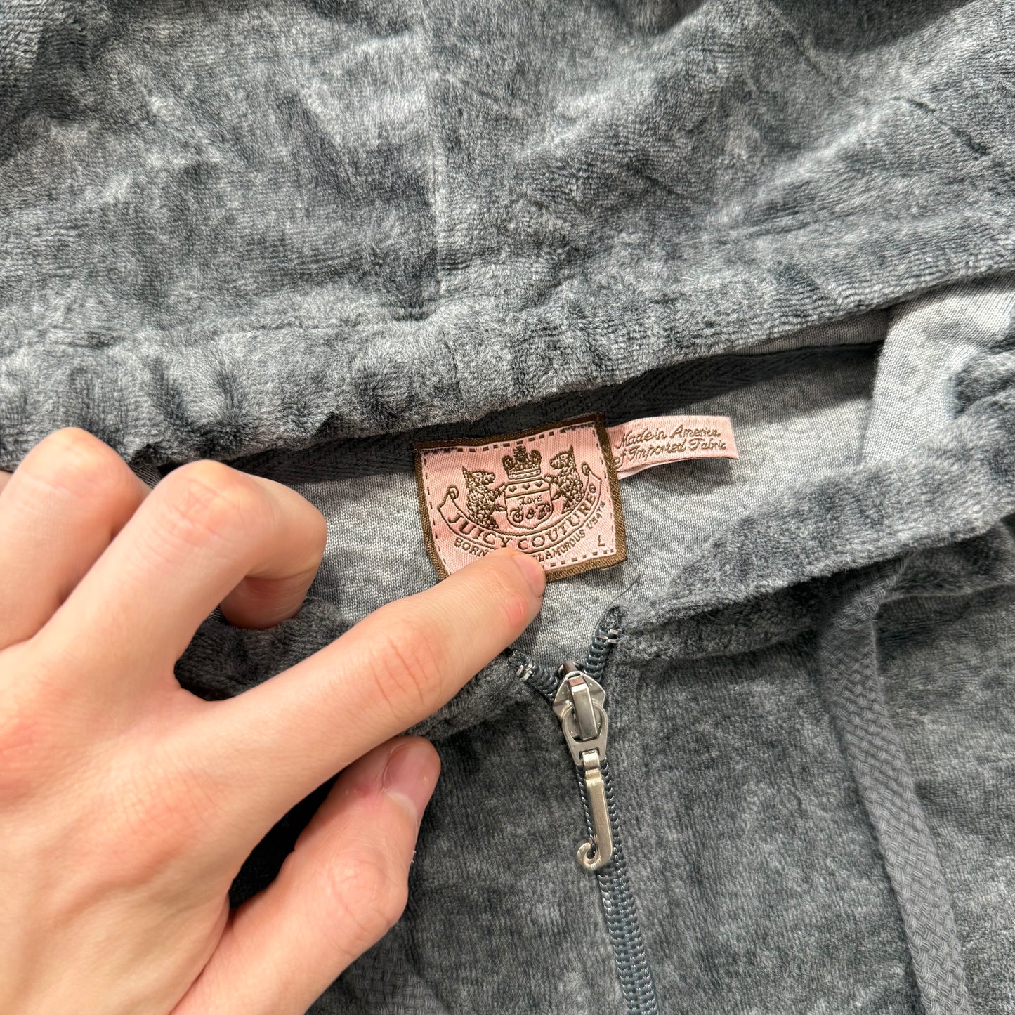 Vintage Juicy Couture Women's Dark Heather Gray Velour Zip Up Hoodie Y2K Size L