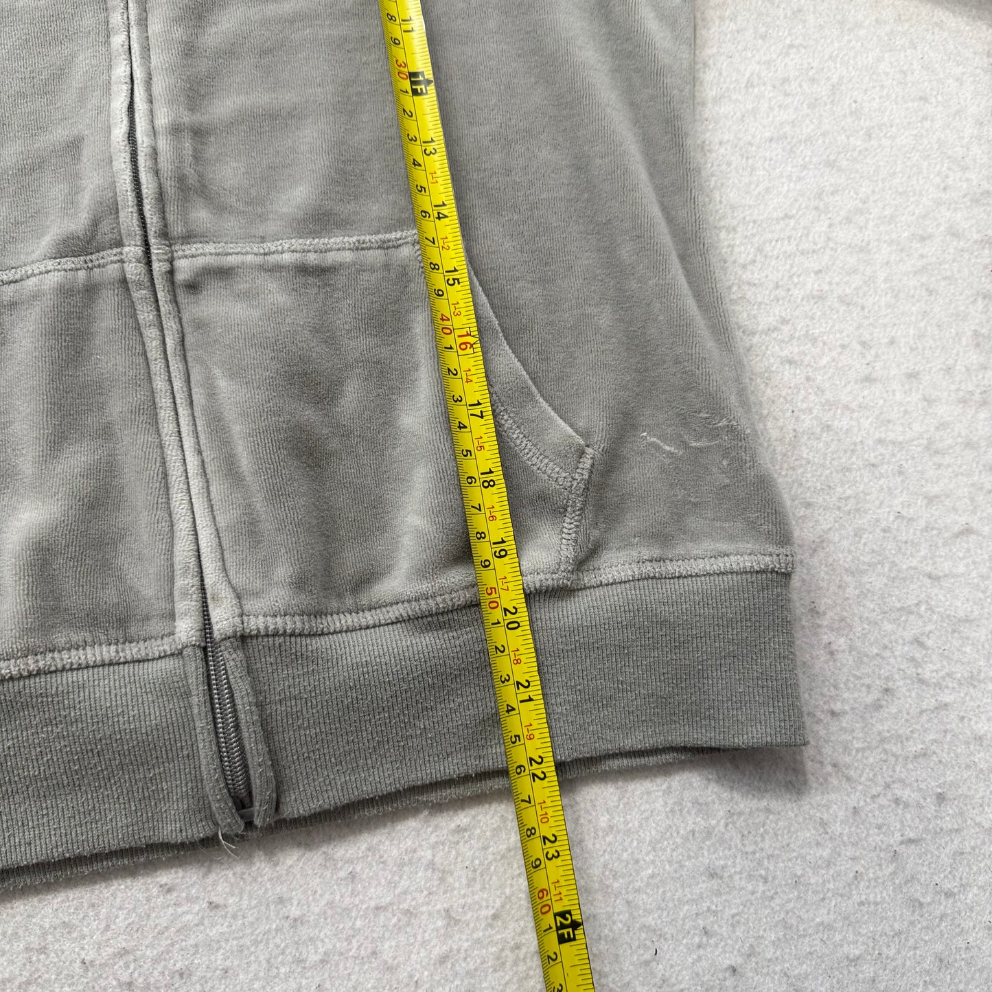 Vintage Juicy Couture Womens Gray Velour Zip-Up Hoodie Pockets Drawstring Size L