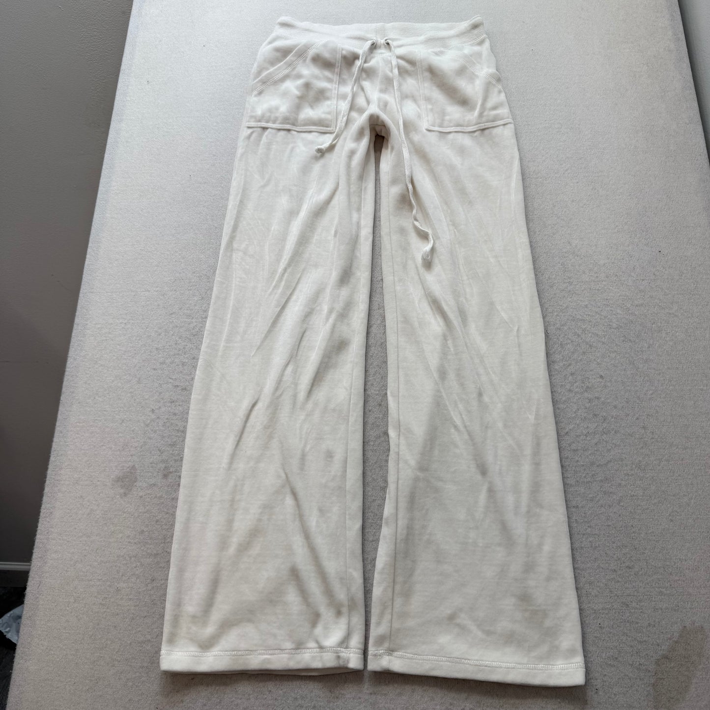 Juicy Couture Women's White Velour Flared Leg Track Pants Loungewear Y2K Size M