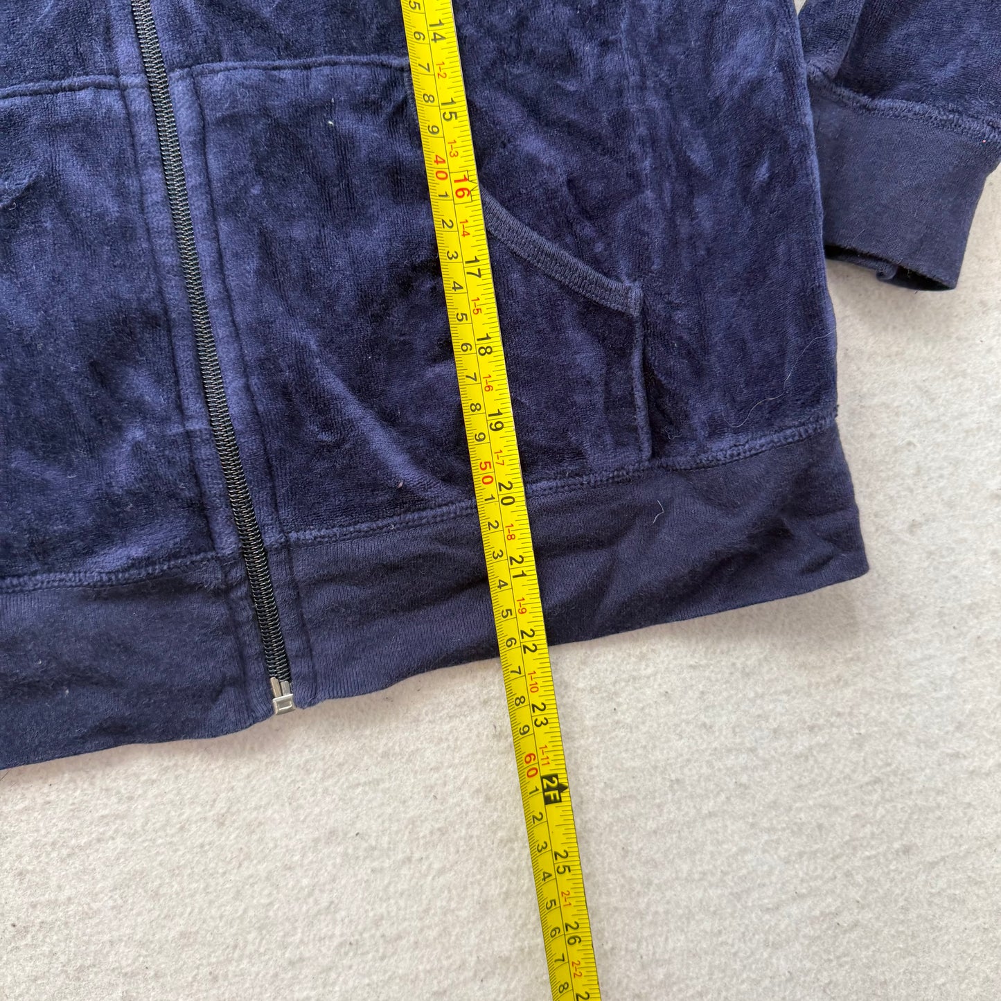Vintage Juicy Couture “Scottie Dogs” Women Navy Blue Velour Zip Up Hoodie Size L