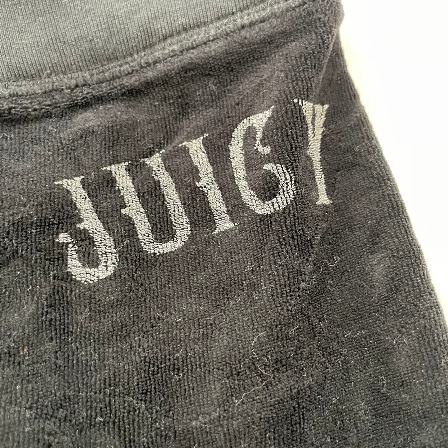 Juicy Couture Women's Black Velour Tracksuit Set Graphic Glitter Logo Y2k Size M
